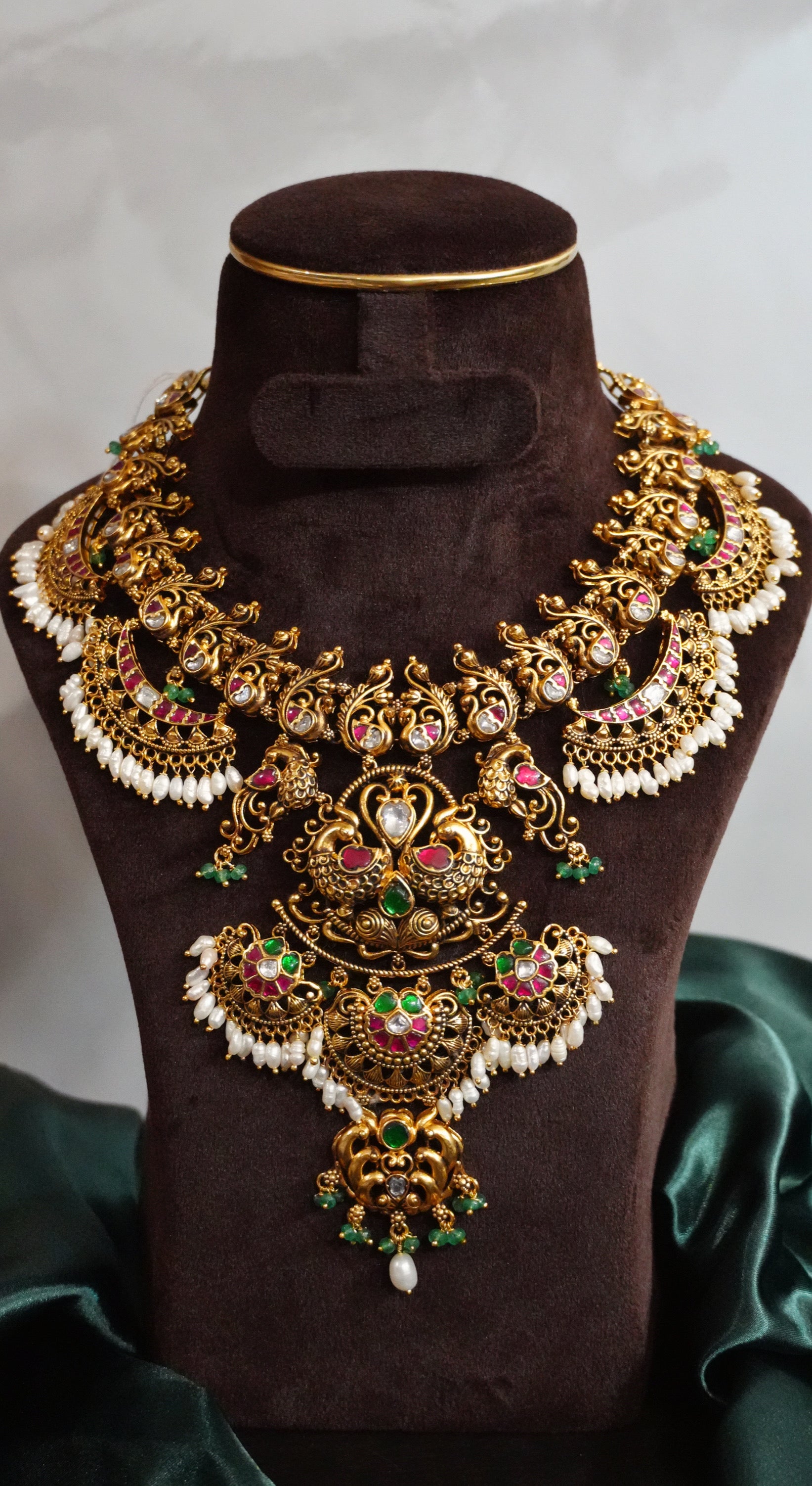Karishma Royal Rani Haar - Saroki jewels