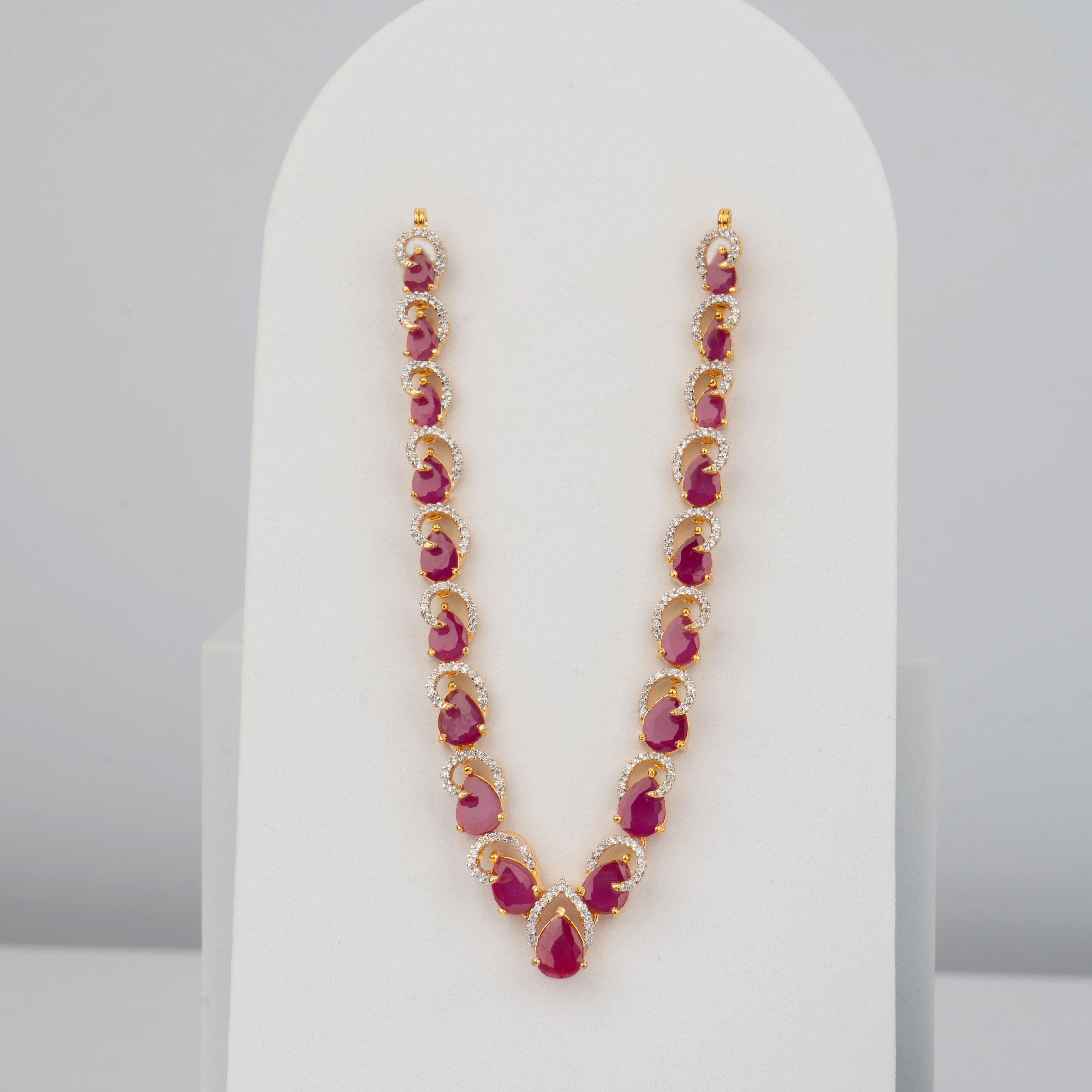 Crimson Radiance Necklace - Saroki jewels