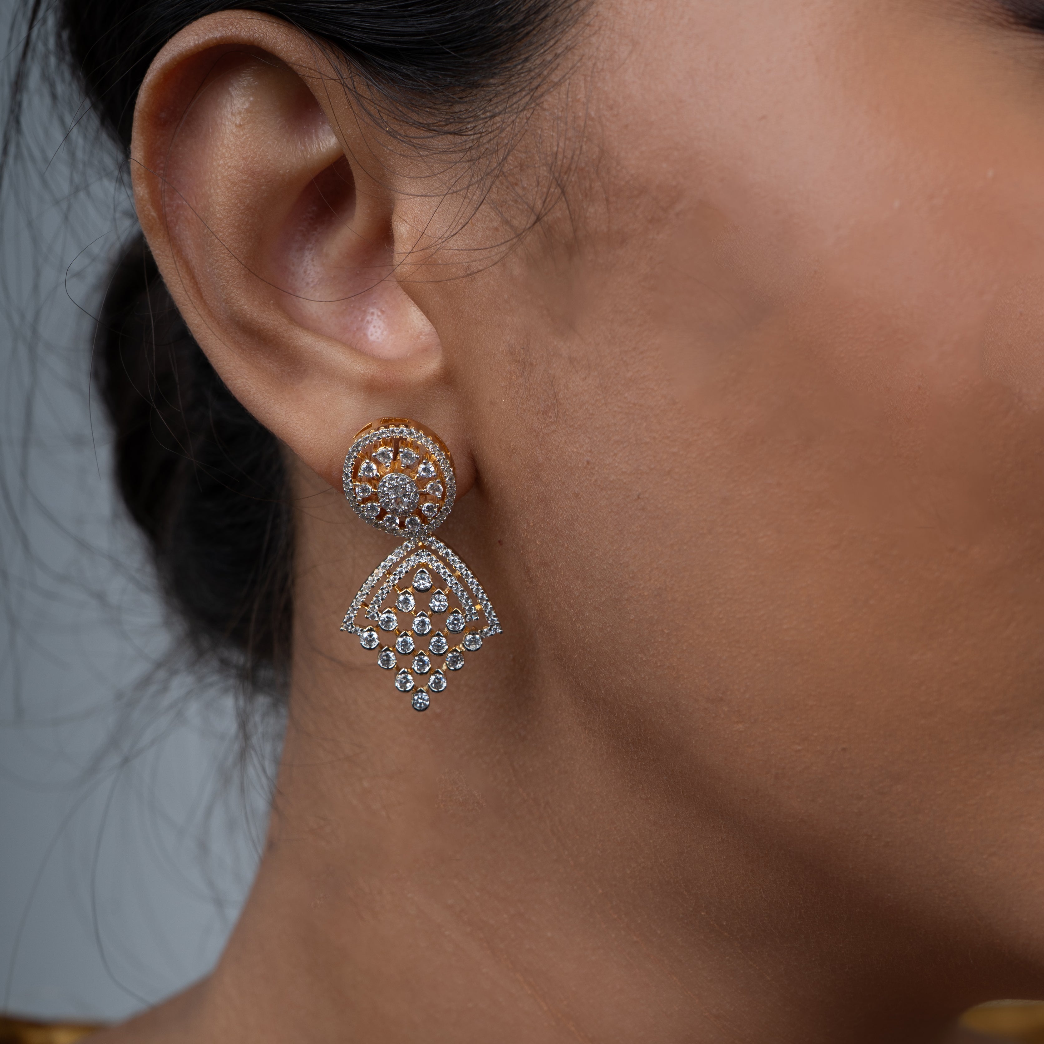Ezara Earrings - Saroki jewels
