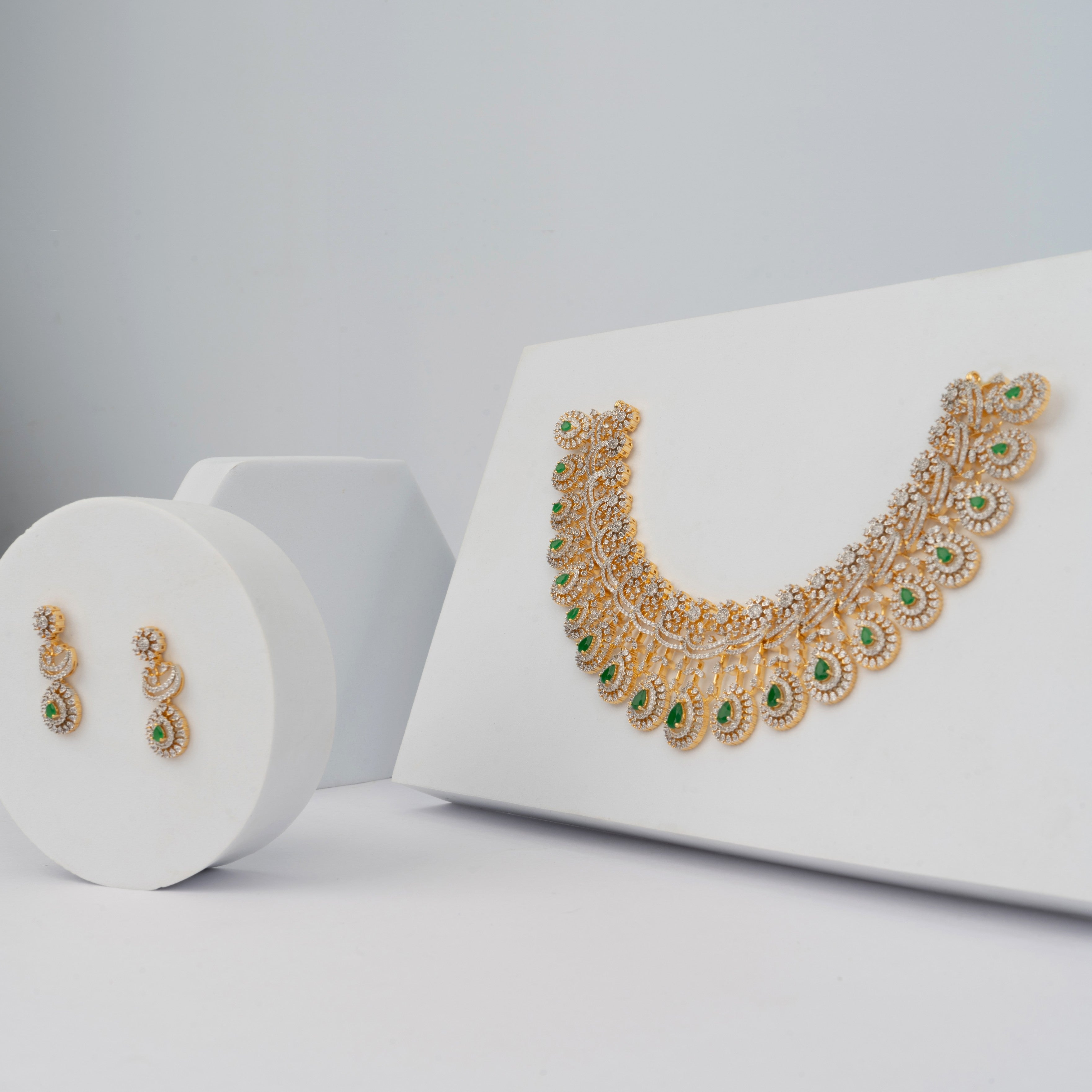 Emara Necklace Set - Saroki jewels