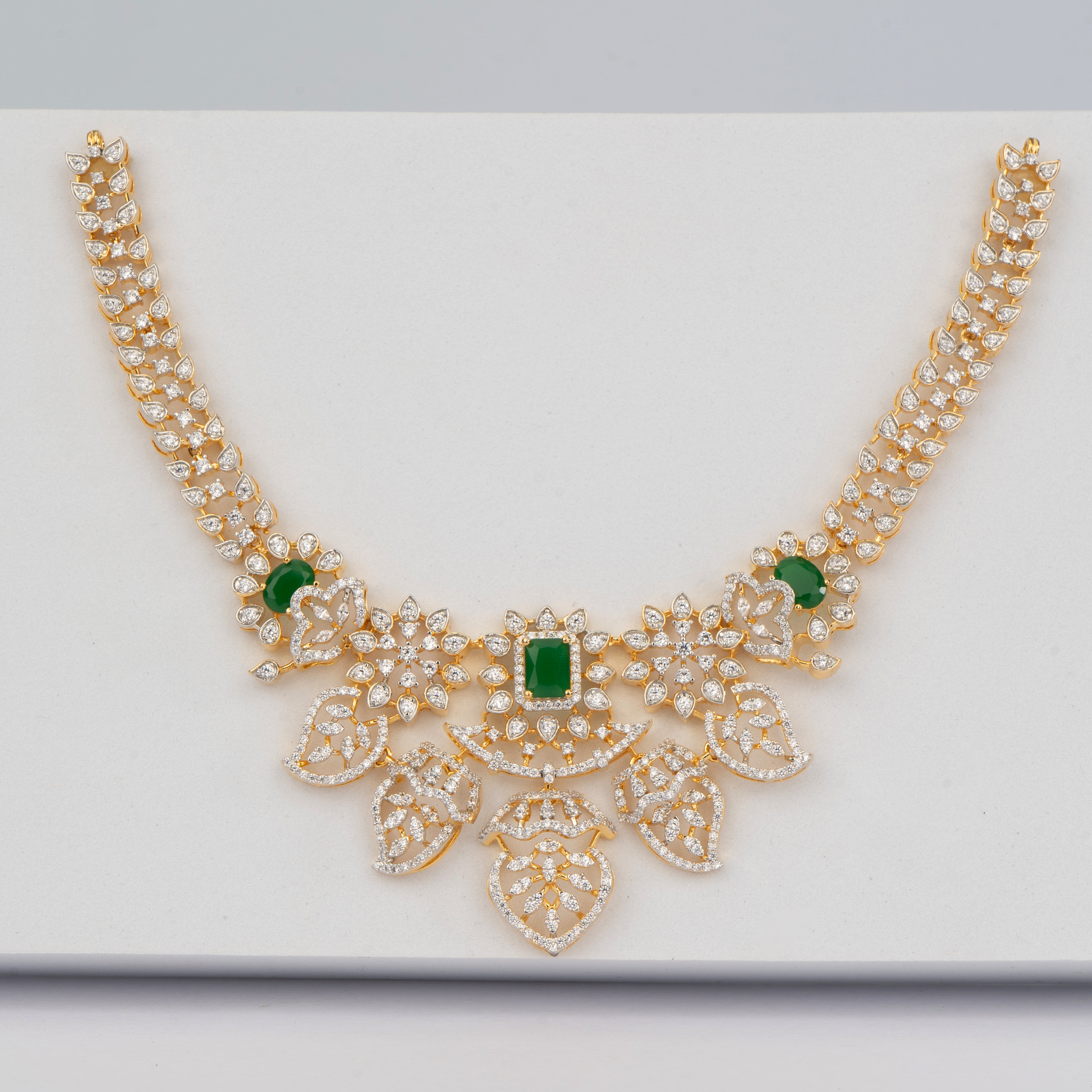 Tanirika necklace set - Saroki jewels