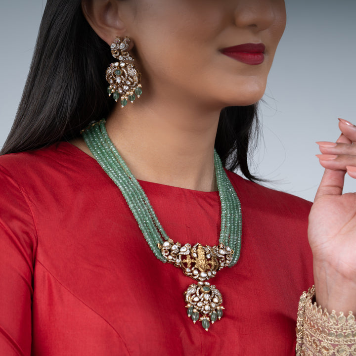 Padmalakshmi - Saroki jewels
