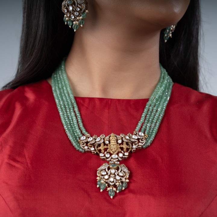 Padmalakshmi - Saroki jewels