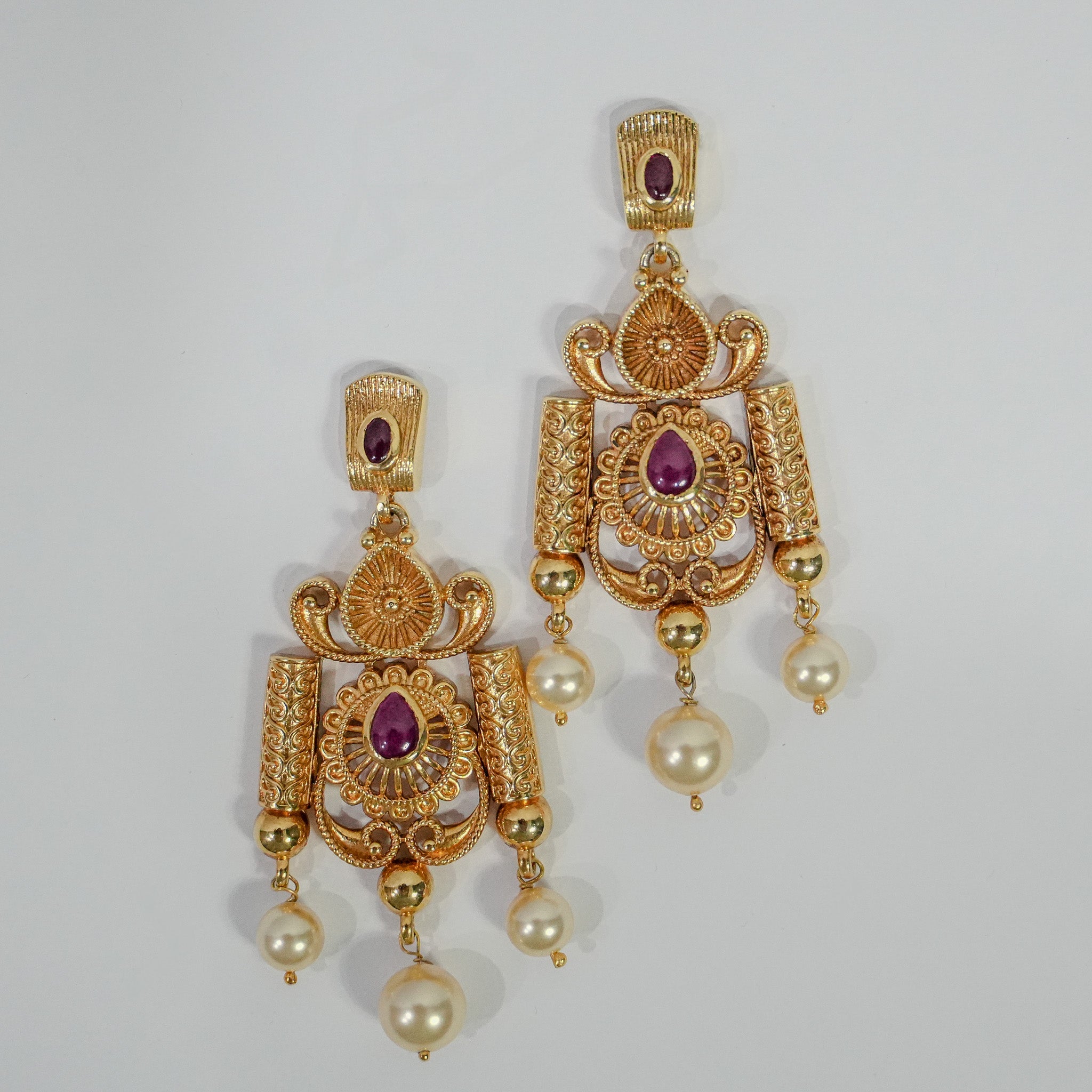 Suvarnaksha - Saroki jewels