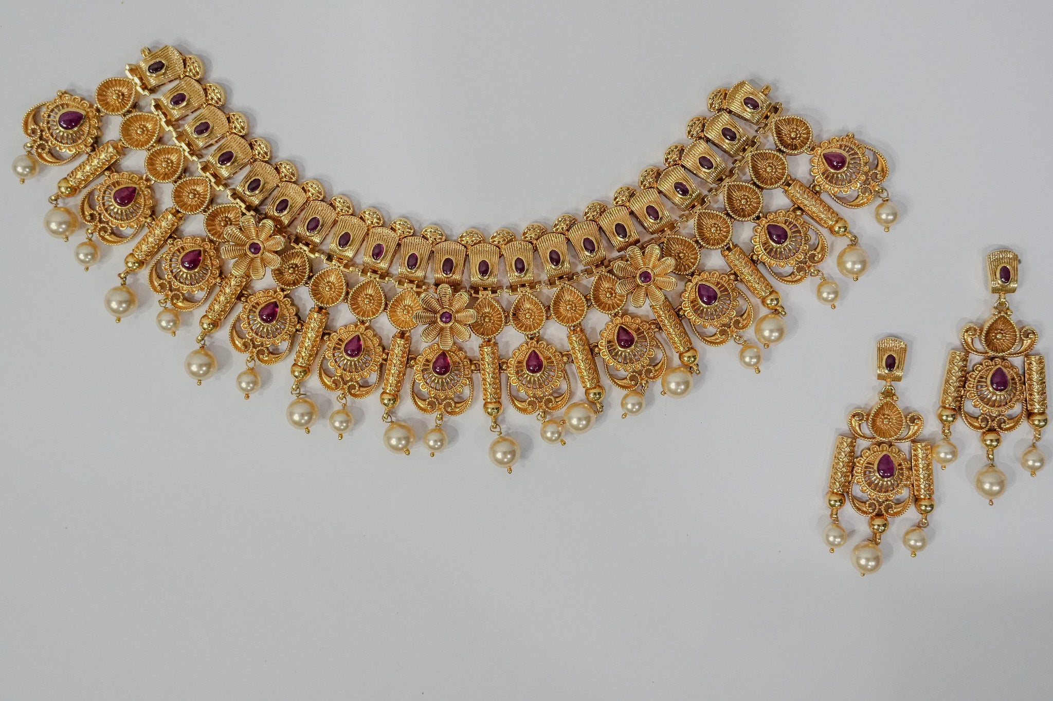 Suvarnaksha - Saroki jewels