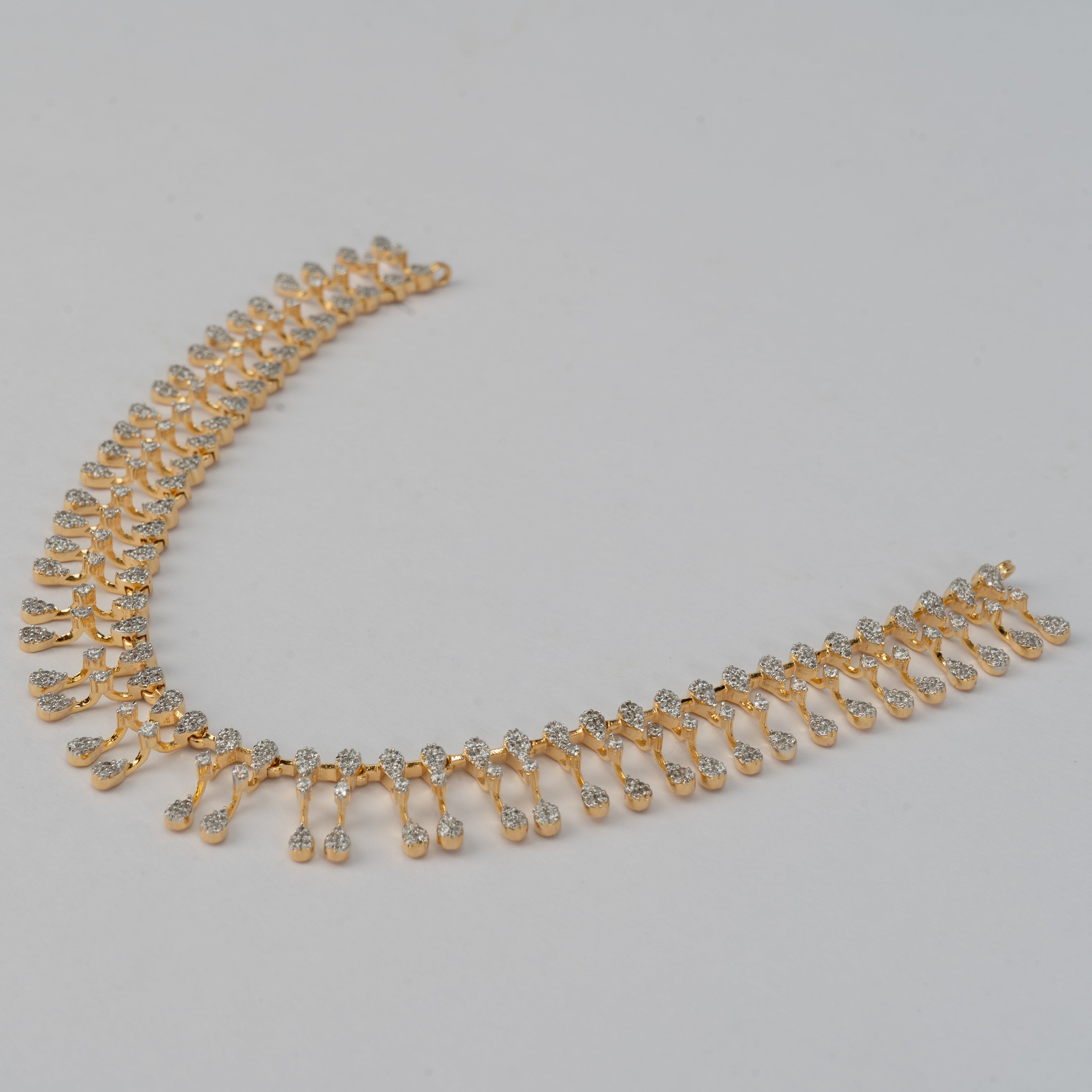 Gilded Emerald Symphony - Saroki jewels
