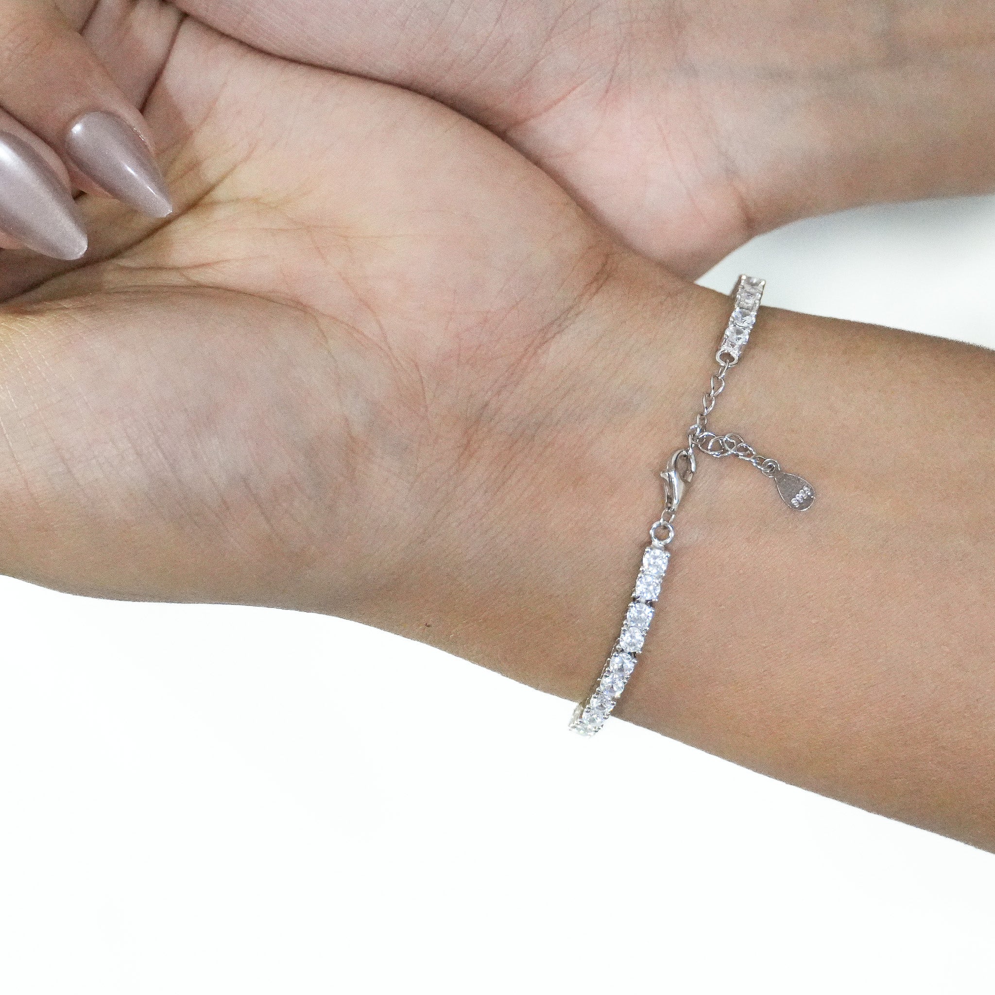 Duara Tennis Bracelet - Saroki jewels