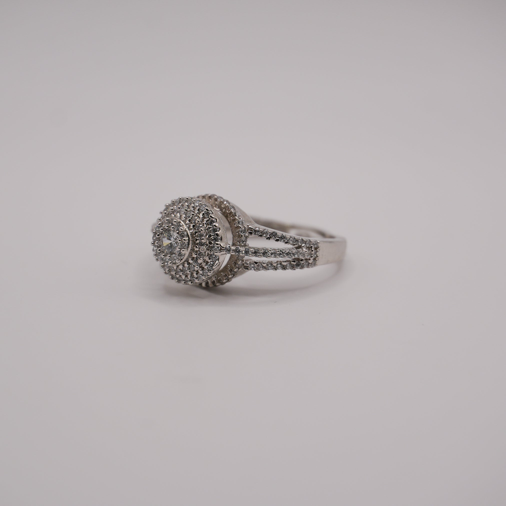 Crest Ring - Saroki jewels
