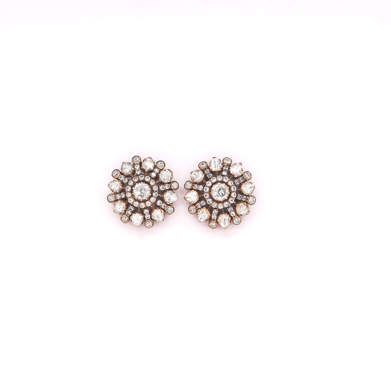 Taruja Earrings - Saroki jewels