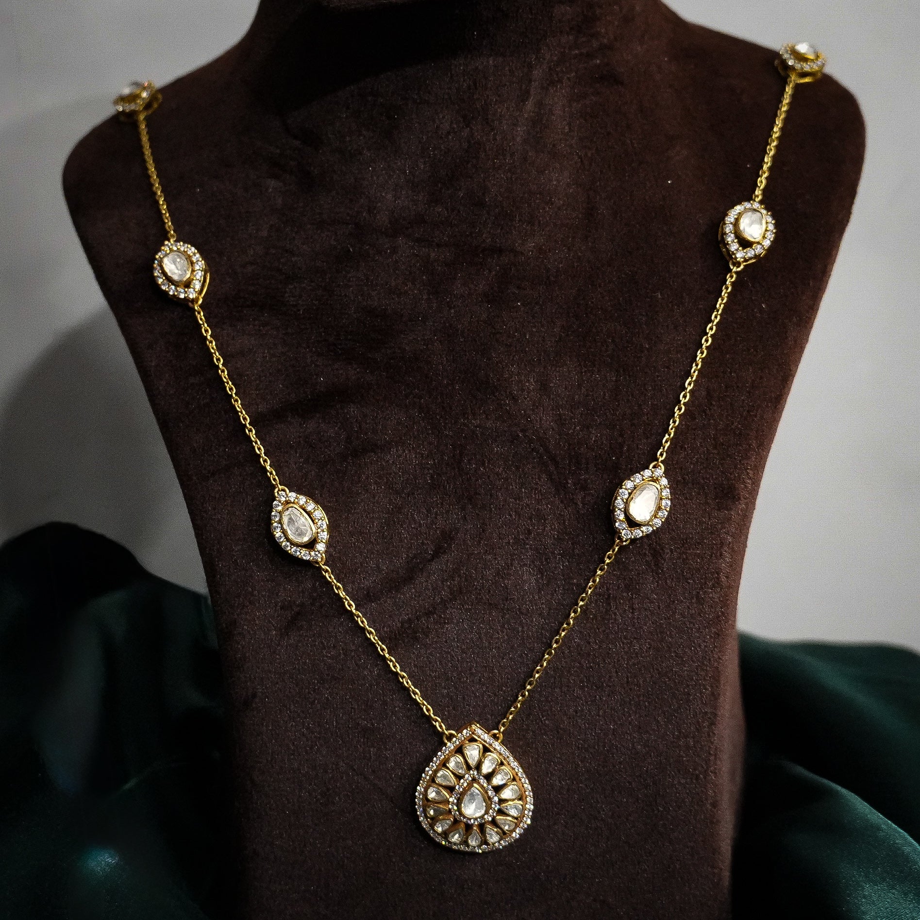 Chandni Sheesh Chain - Saroki jewels