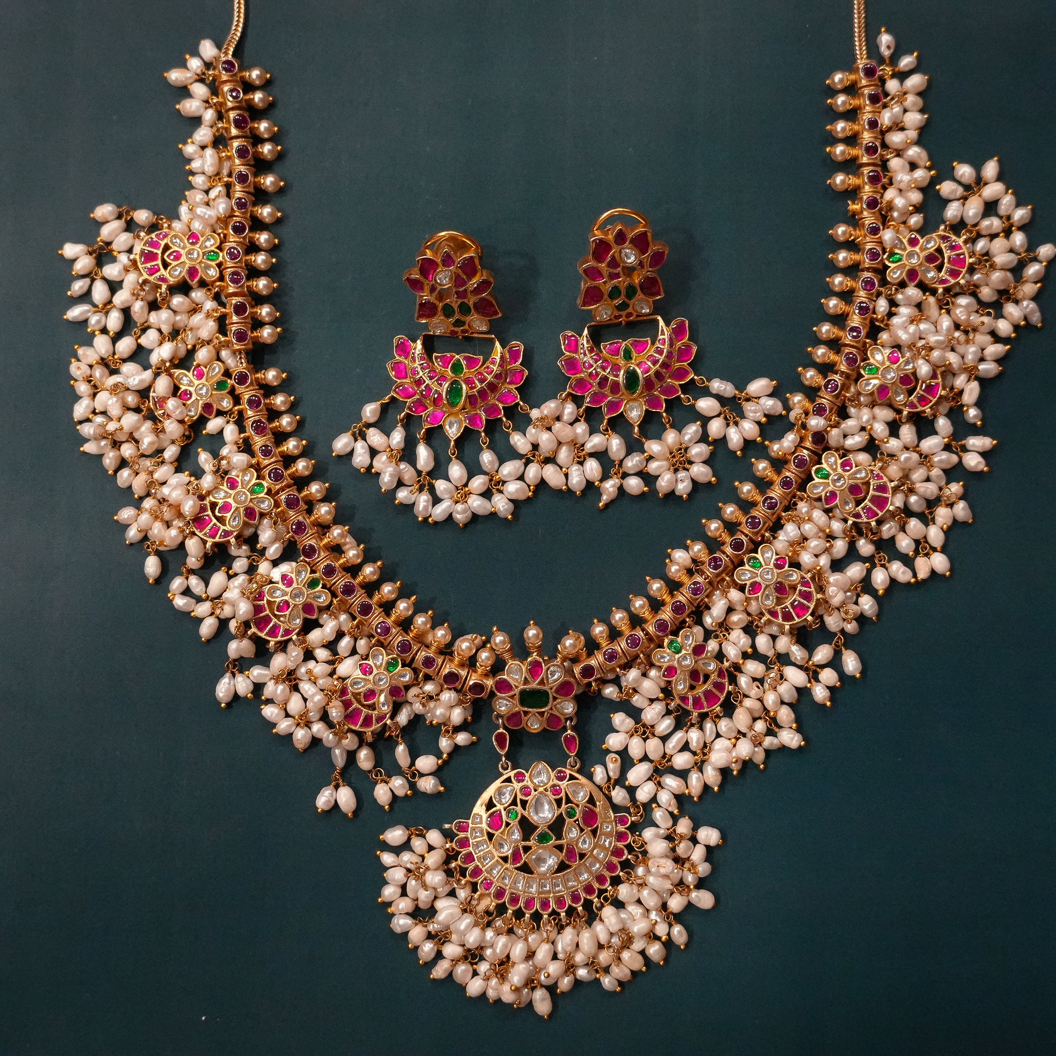 Shahnai Kundan Necklace Set