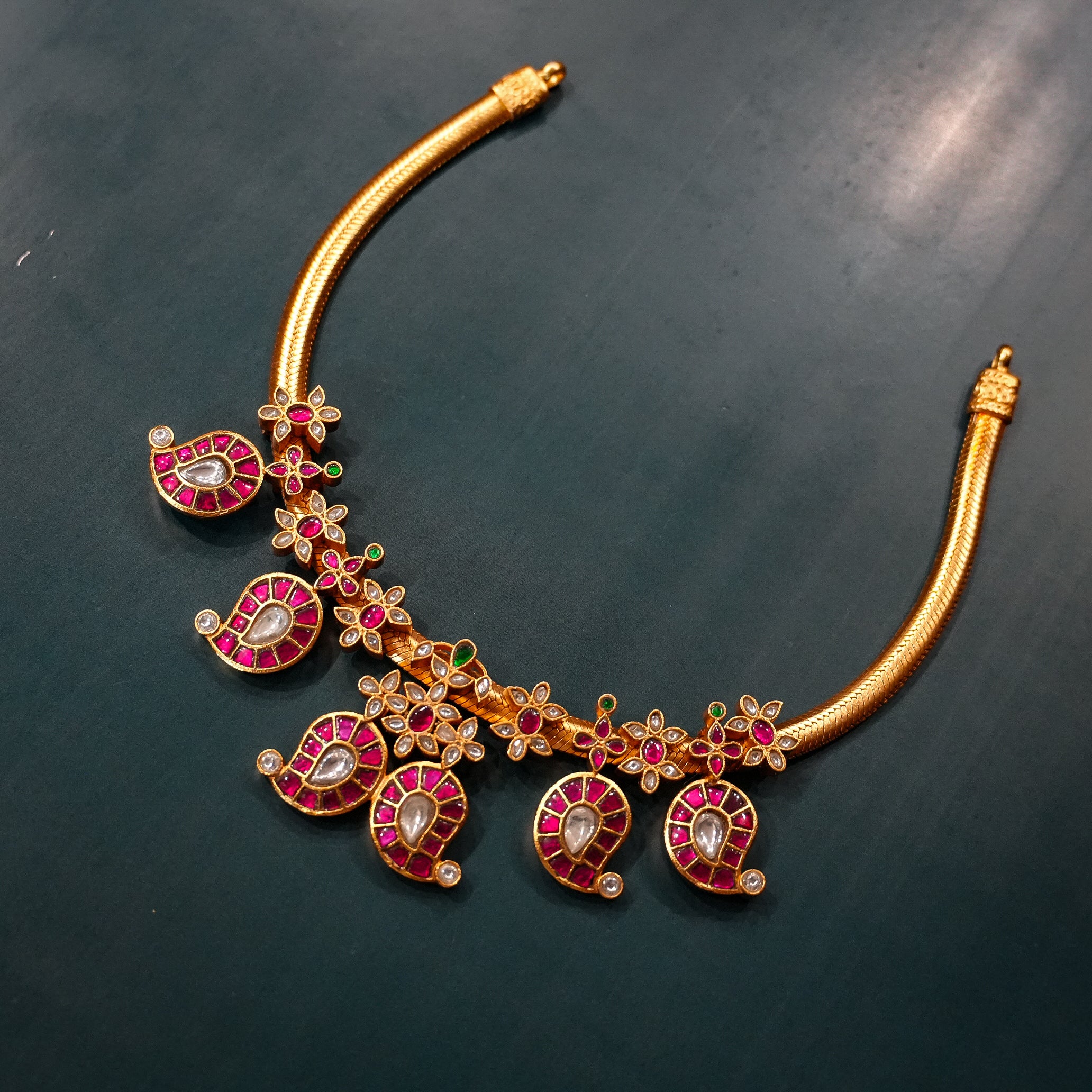 Meera Jadau Kundan Necklace - Saroki jewels
