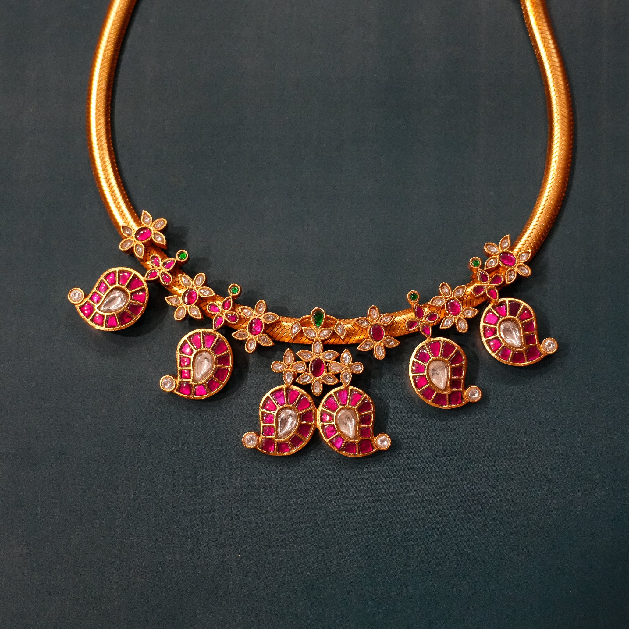 Meera Jadau Kundan Necklace - Saroki jewels