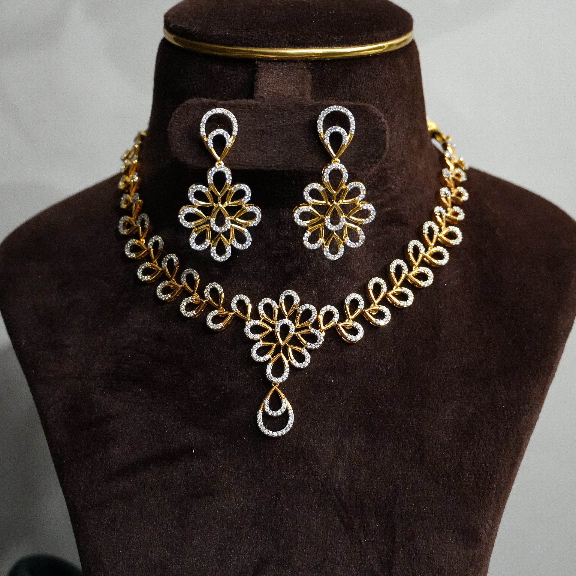 Kusum Kala Set - Saroki jewels