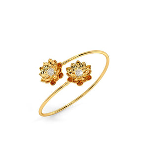 Floral gold bangle