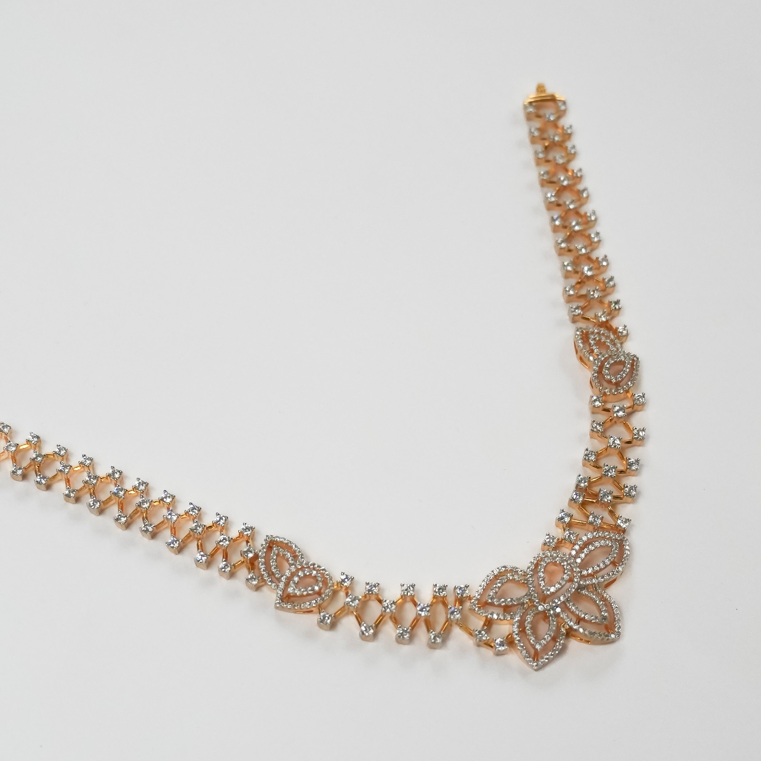 Varnika Necklace - Saroki jewels